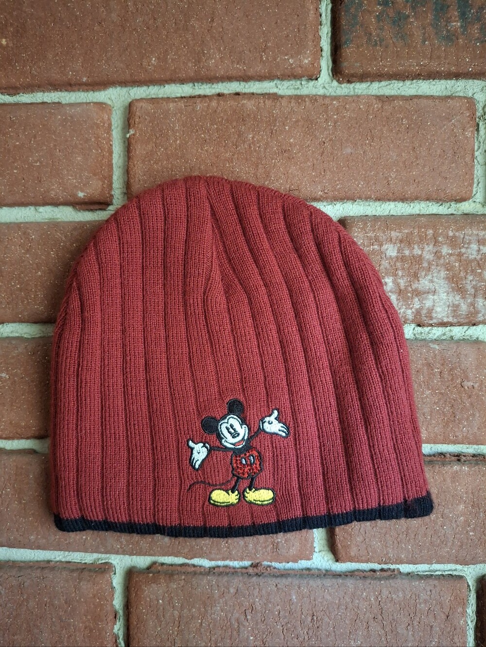 Disney Mickey Mouse beanie